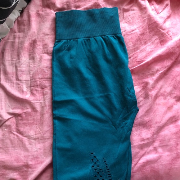 Fabletics seamless legging - Picture 3 of 5